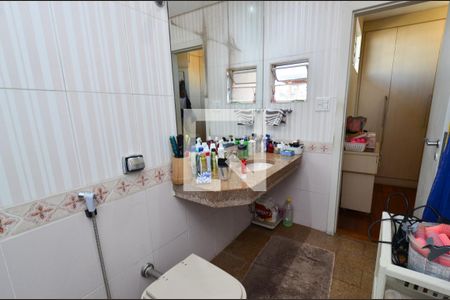 Casa à venda com 300m², 4 quartos e 5 vagasSuíte 1