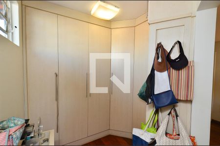 Casa à venda com 300m², 4 quartos e 5 vagasSuíte 1/ closet