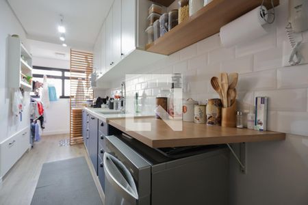 Apartamento à venda com 165m², 3 quartos e 3 vagas Apartamento à venda com 165m², 3 quartos e 3 vagasCozinha