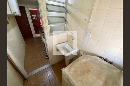 Apartamento à venda com 58m², 2 quartos e 1 vaga Apartamento à venda com 58m², 2 quartos e 1 vagaÁrea de Serviço