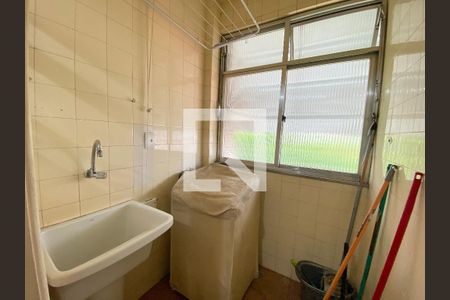 Apartamento à venda com 58m², 2 quartos e 1 vaga Apartamento à venda com 58m², 2 quartos e 1 vagaÁrea de Serviço