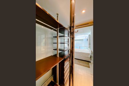 Apartamento à venda com 130m², 2 quartos e 3 vagasQuarto 1 - Suíte