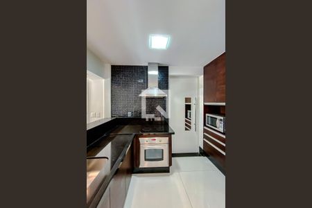 Apartamento à venda com 130m², 2 quartos e 3 vagasCozinha