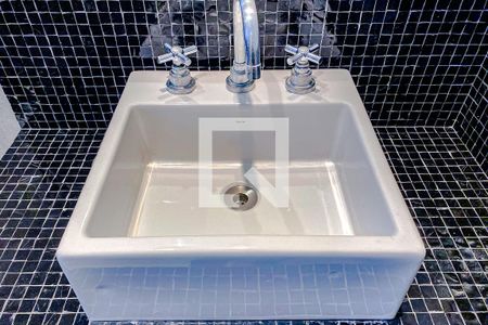 Apartamento à venda com 130m², 2 quartos e 3 vagasBanheiro da Suíte 2