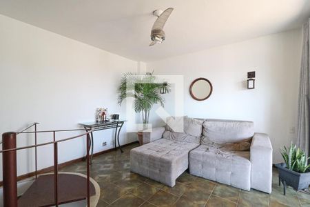 Apartamento à venda com 111m², 3 quartos e 2 vagas Apartamento à venda com 111m², 3 quartos e 2 vagasSala 2