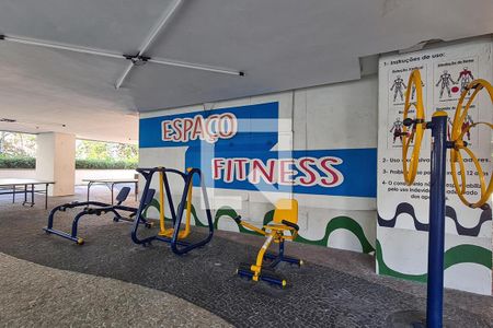 Apartamento à venda com 111m², 3 quartos e 2 vagas Apartamento à venda com 111m², 3 quartos e 2 vagasÁrea comum - Academia