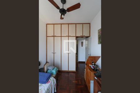 Apartamento à venda com 111m², 3 quartos e 2 vagas Apartamento à venda com 111m², 3 quartos e 2 vagasQuarto