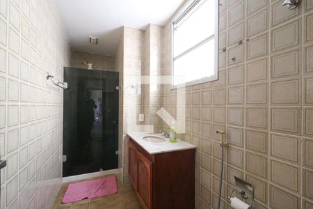 Apartamento à venda com 111m², 3 quartos e 2 vagas Apartamento à venda com 111m², 3 quartos e 2 vagasBanheiro Suíte 2