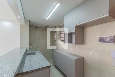 Cozinha e Área de Serviço de kitnet/studio para alugar com 1 quarto, 40m² em Liberdade, São Paulo