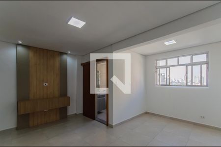 Sala de kitnet/studio para alugar com 1 quarto, 40m² em Liberdade, São Paulo