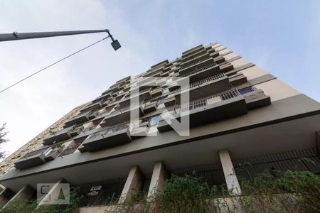 Apartamento à venda com 69m², 3 quartos e 1 vaga Apartamento à venda com 69m², 3 quartos e 1 vagaFachada