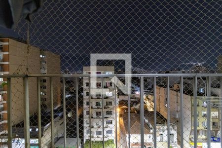 Apartamento à venda com 69m², 3 quartos e 1 vaga Apartamento à venda com 69m², 3 quartos e 1 vagaQuarto 2 Varanda