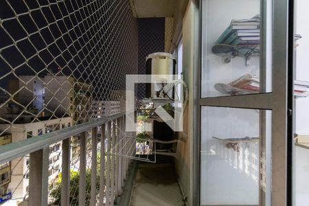 Apartamento à venda com 69m², 3 quartos e 1 vaga Apartamento à venda com 69m², 3 quartos e 1 vagaQuarto 2 Varanda