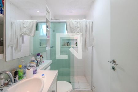 Apartamento à venda com 69m², 2 quartos e 1 vagaBanheiro da Suíte 1