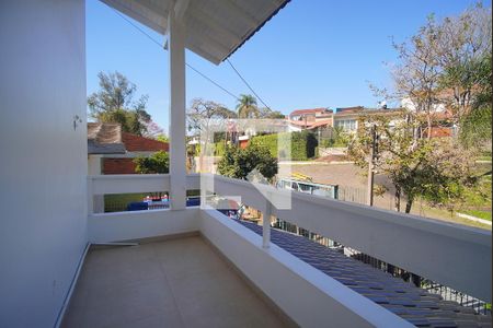 Casa à venda com 377m², 4 quartos e 2 vagas Casa à venda com 377m², 4 quartos e 2 vagasvaranda da Suíte 1