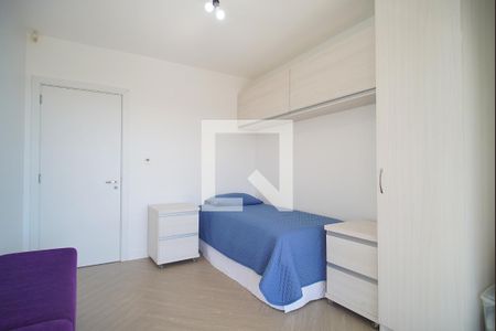 Casa à venda com 377m², 4 quartos e 2 vagas Casa à venda com 377m², 4 quartos e 2 vagasQuarto 2