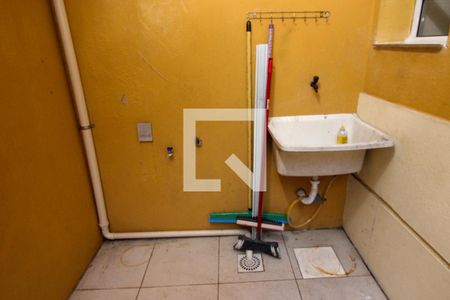 Casa de condomínio à venda com 80m², 2 quartos e 2 vagas Casa de condomínio à venda com 80m², 2 quartos e 2 vagasÁrea de Serviço