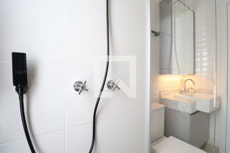 Apartamento para alugar com 87m², 2 quartos e 2 vagasDetalhe do Banheiro da Suíte 1