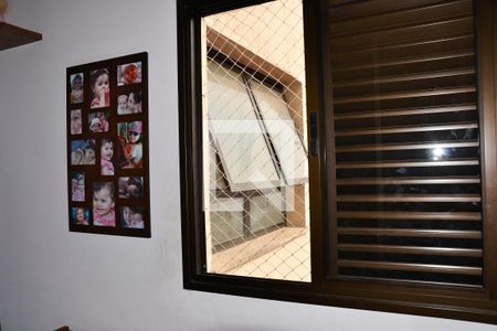 Apartamento à venda com 162m², 3 quartos e 2 vagas Apartamento à venda com 162m², 3 quartos e 2 vagasQuarto 2