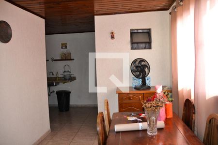 Apartamento à venda com 162m², 3 quartos e 2 vagas Apartamento à venda com 162m², 3 quartos e 2 vagasEdícula