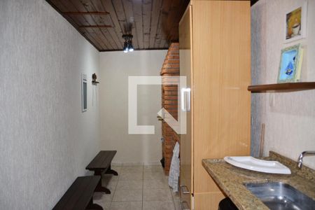 Apartamento à venda com 162m², 3 quartos e 2 vagas Apartamento à venda com 162m², 3 quartos e 2 vagasEdícula