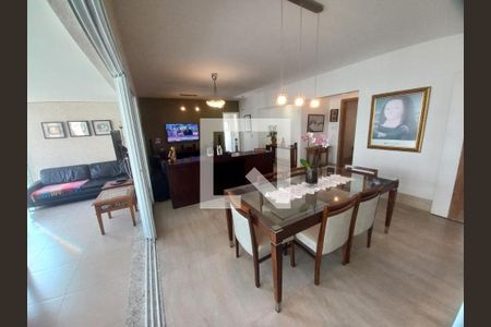 Apartamento à venda com 3 quartos, 178m² em Vila Suzana, São Paulo