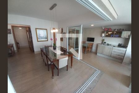 Apartamento à venda com 178m², 3 quartos e 4 vagas