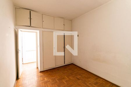 Casa à venda com 200m², 4 quartos e 2 vagas Casa à venda com 200m², 4 quartos e 2 vagasQuarto 2