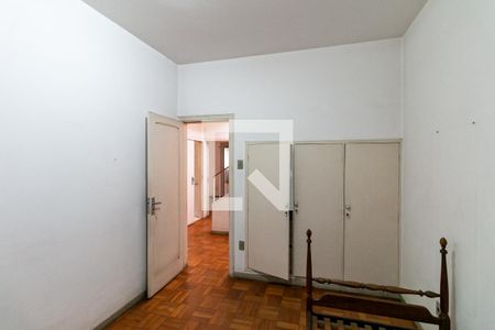 Casa à venda com 200m², 4 quartos e 2 vagas Casa à venda com 200m², 4 quartos e 2 vagasQuarto 1
