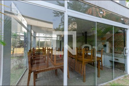 Apartamento à venda com 44m², 2 quartos e sem vaga Apartamento à venda com 44m², 2 quartos e sem vagaChurrasqueira