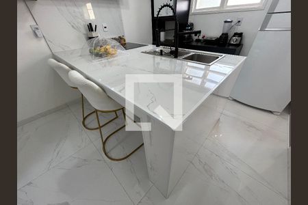 Apartamento à venda com 135m², 3 quartos e 2 vagasCozinha