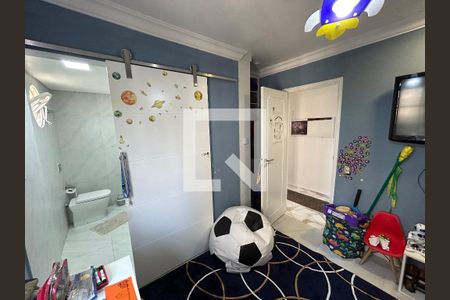 Apartamento à venda com 135m², 3 quartos e 2 vagasSuíte 2