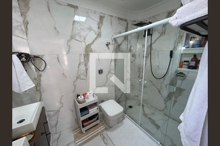 Apartamento à venda com 135m², 3 quartos e 2 vagasBanheiro da Suíte 1