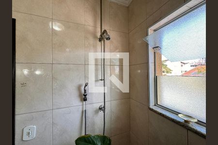 Casa à venda com 151m², 4 quartos e 2 vagas Casa à venda com 151m², 4 quartos e 2 vagasBanheiro da Suíte