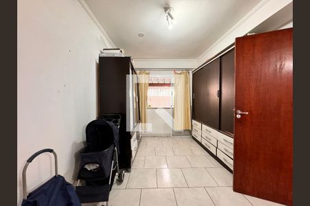 Casa à venda com 151m², 4 quartos e 2 vagas Casa à venda com 151m², 4 quartos e 2 vagasQuarto 3