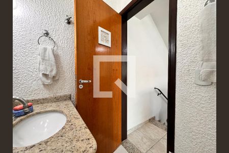 Casa à venda com 151m², 4 quartos e 2 vagas Casa à venda com 151m², 4 quartos e 2 vagasLavabo