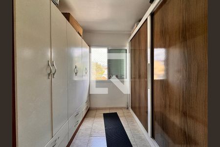 Casa à venda com 151m², 4 quartos e 2 vagas Casa à venda com 151m², 4 quartos e 2 vagasQuarto 2