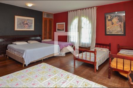 Casa à venda com 1600m², 11 quartos e 10 vagas Casa à venda com 1600m², 11 quartos e 10 vagasSuite 5