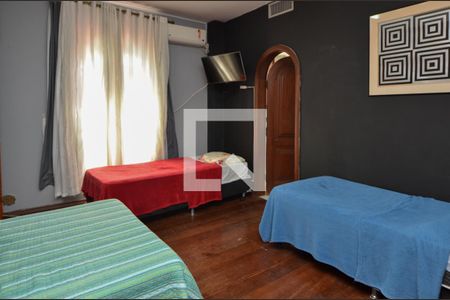 Casa à venda com 1600m², 11 quartos e 10 vagas Casa à venda com 1600m², 11 quartos e 10 vagasSuite 3