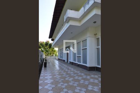 Casa à venda com 1600m², 11 quartos e 10 vagas Casa à venda com 1600m², 11 quartos e 10 vagasÁrea externa