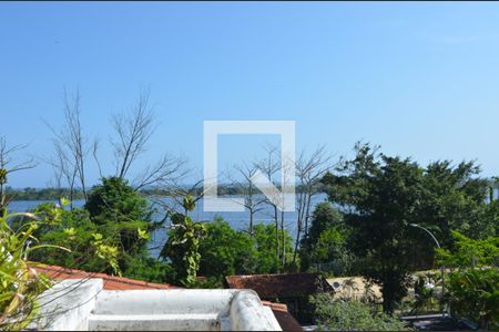 Casa à venda com 1600m², 11 quartos e 10 vagas Casa à venda com 1600m², 11 quartos e 10 vagasVaranda da suite 6 - vista