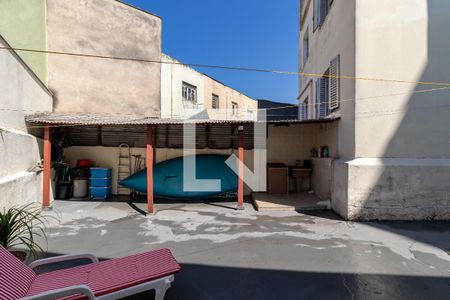 Casa à venda com 90m², 2 quartos e sem vagaQuintal