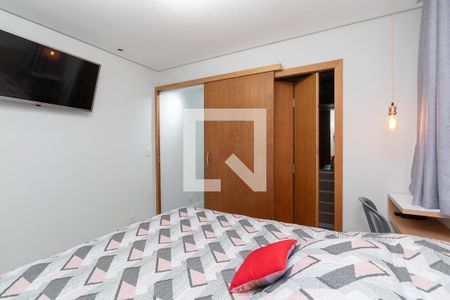 Casa à venda com 173m², 3 quartos e 3 vagasSuíte