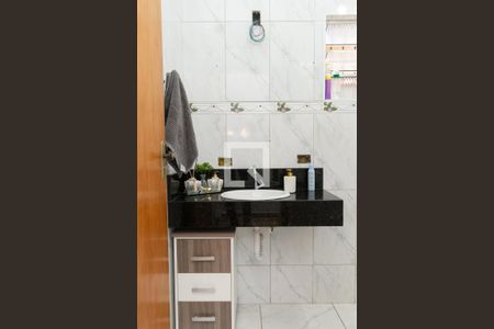 Casa à venda com 173m², 3 quartos e 3 vagasBanheiro