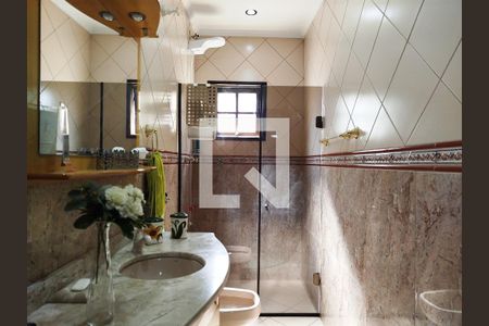 Casa para alugar com 304m², 3 quartos e 4 vagas Casa para alugar com 304m², 3 quartos e 4 vagasBanheiro da Suíte 3