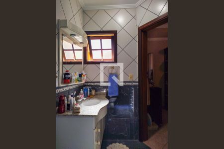 Casa para alugar com 304m², 3 quartos e 4 vagas Casa para alugar com 304m², 3 quartos e 4 vagasBanheiro da Suíte 1