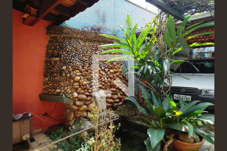 Casa para alugar com 304m², 3 quartos e 4 vagas Casa para alugar com 304m², 3 quartos e 4 vagasVista