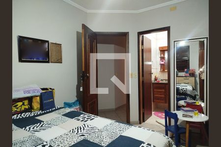 Casa para alugar com 304m², 3 quartos e 4 vagas Casa para alugar com 304m², 3 quartos e 4 vagasSuíte 2