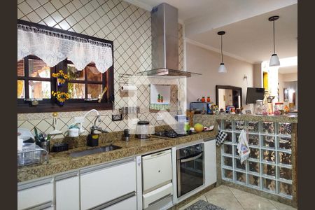 Casa para alugar com 304m², 3 quartos e 4 vagas Casa para alugar com 304m², 3 quartos e 4 vagasCozinha