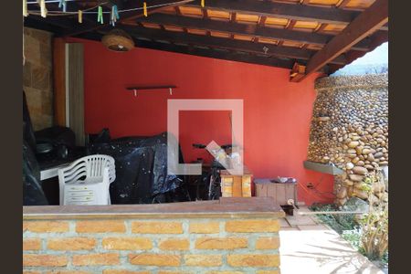 Casa para alugar com 304m², 3 quartos e 4 vagas Casa para alugar com 304m², 3 quartos e 4 vagasVista